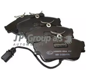 Колодки дискового тормоза JP GROUP 1163603710 на VW TRANSPORTER / CARAVELLE Mk IV автобус (70XB, 70XC, 7DB, 7DW) Колодки дискового тормоза JP GROUP 1163603710 на VW TRANSPORTER / CARAVELLE Mk IV автобус (70XB, 70XC, 7DB, 7DW)